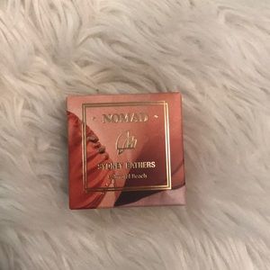 NOMAD- Kiss Of Sun Highlighter